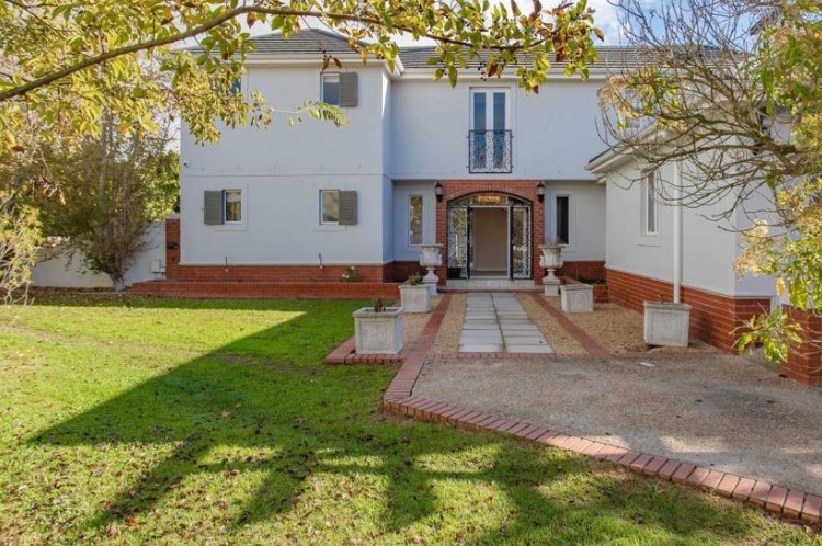 4 Bedroom Property for Sale in Val De Vie Estate Western Cape